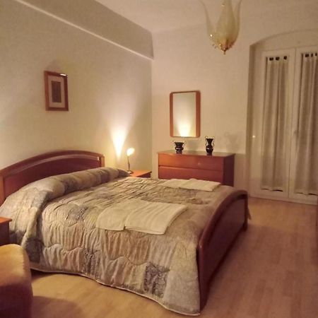 Matera Holiday House Матера Екстер'єр фото